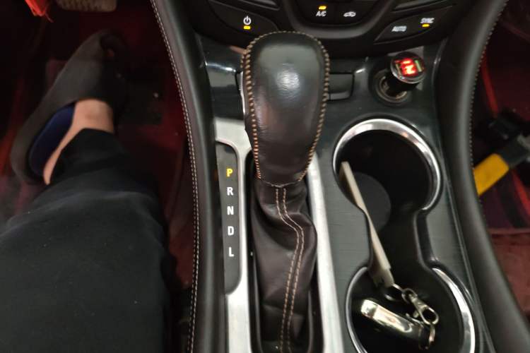 Used Buick Envision 2014 28T Four-Wheel Drive Elite Model