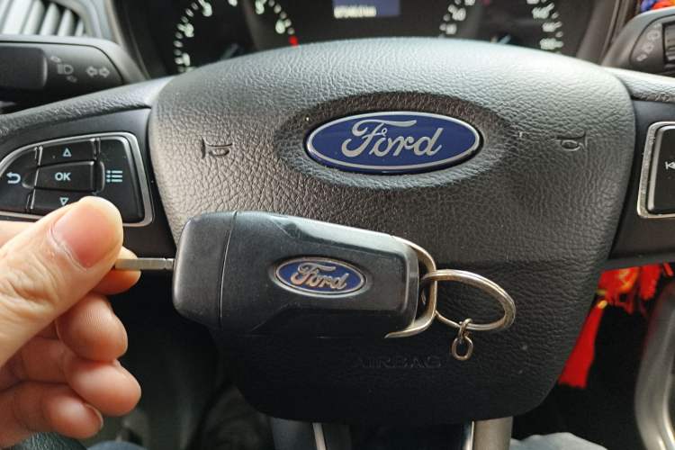 Used Ford EcoSport 2018 1.5L Automatic Platinum Wing Model