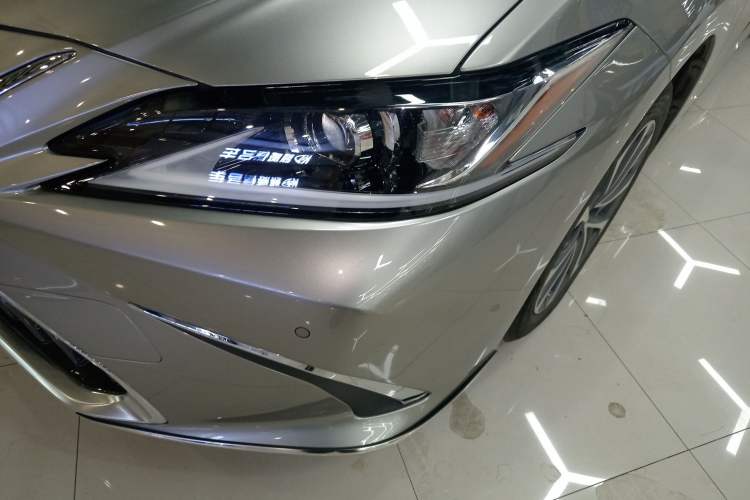 Used Lexus ES 2024 200 Premium Edition