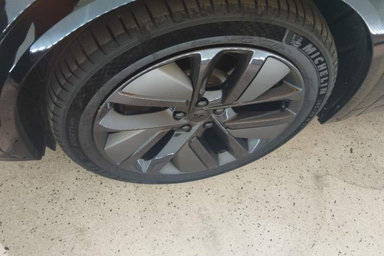 Used Li Auto L7 2023 Pro Model
