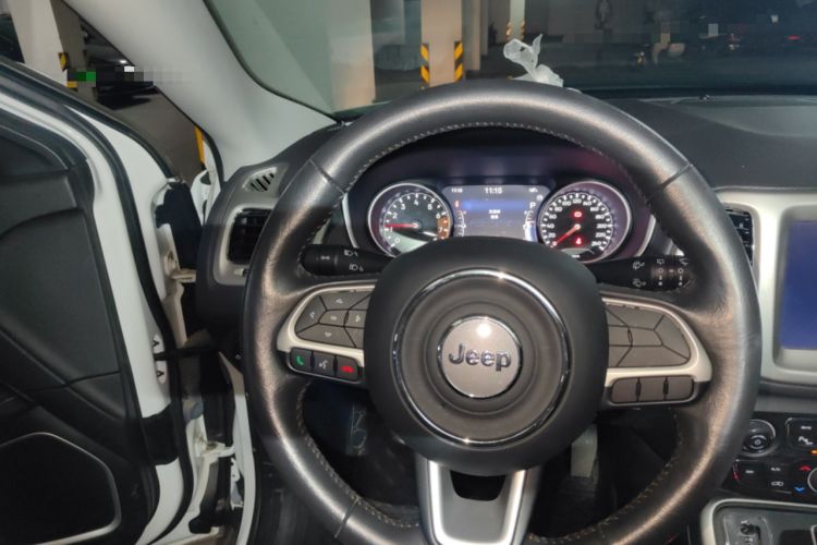 Used Jeep Compass 2017 200T Automatic Family Edition