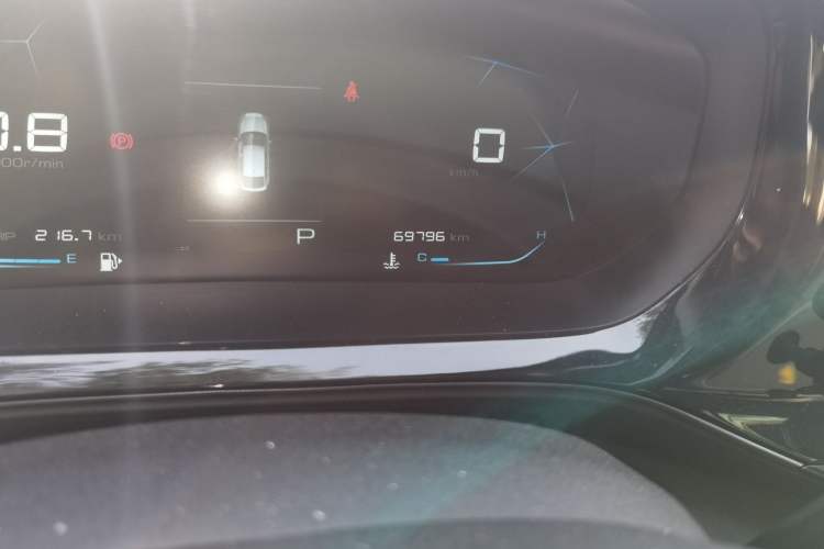 Used Baojun RC-5 2020 1.5T CVT Smart Luxury Edition Odometer Close Up