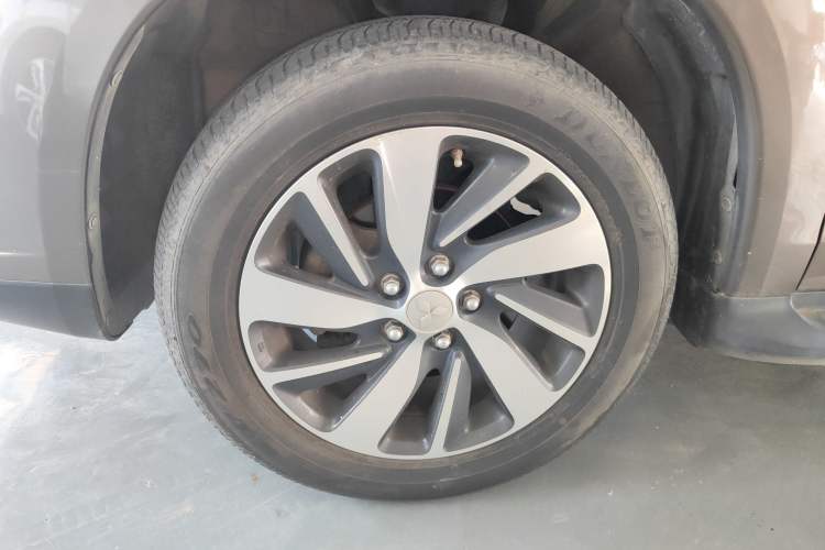 Used Mitsubishi ASX 2016 2.0L CVT Two-Wheel Drive Navigation Edition