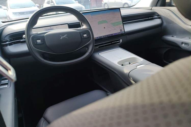 Used XPeng G6 2025 625 Long-Range Max Tech Edition
