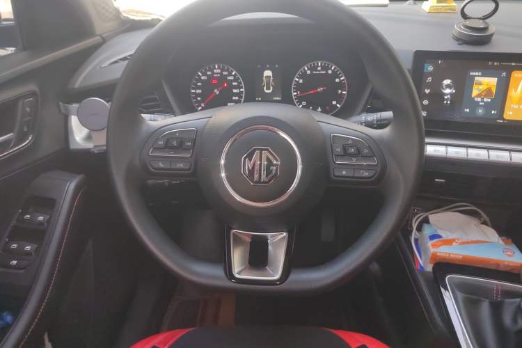 Used MG 5 2023 180 DVVT Manual Fashion Edition
