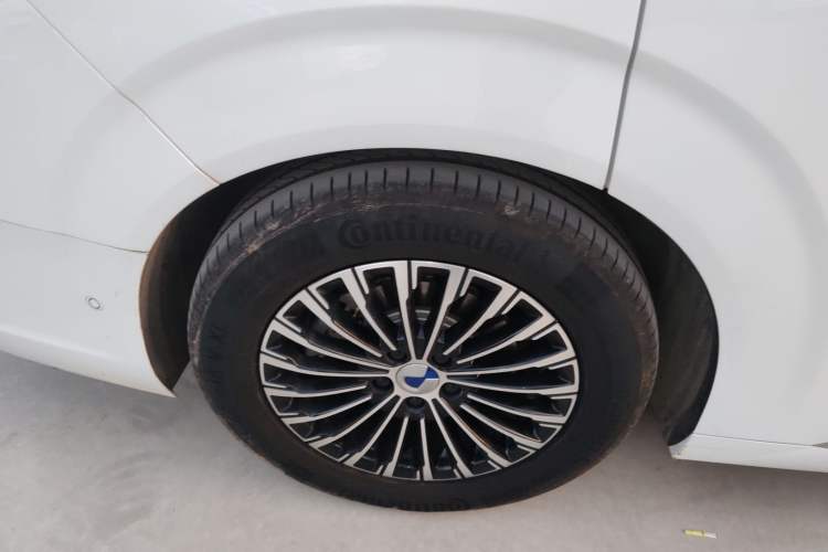 Used Denza D9 2022 DM-i 970 Four-Wheel Drive Flagship Model