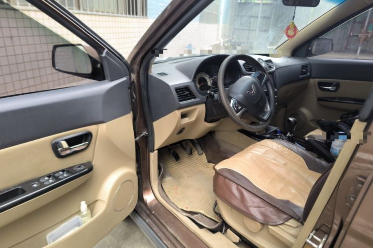 Used Wuling Hongguang 2014 1.5L S Standard Version