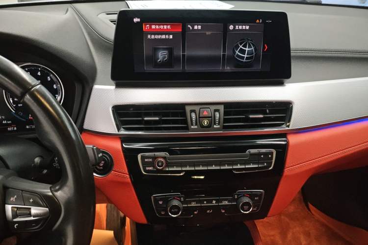 Used BMW X2 2021 sDrive25i Luxury Model with M Sport Package Audio And AC Panel