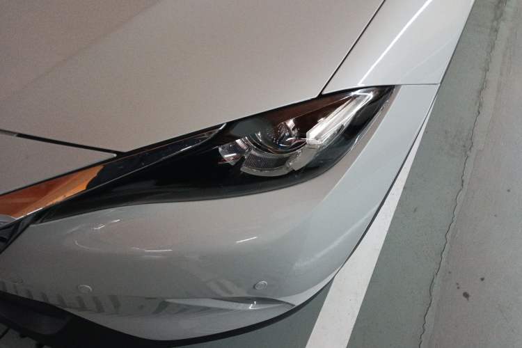 Used Mazda CX-4 2016 2.0L Automatic 2WD Blue Sky Dynamic Edition