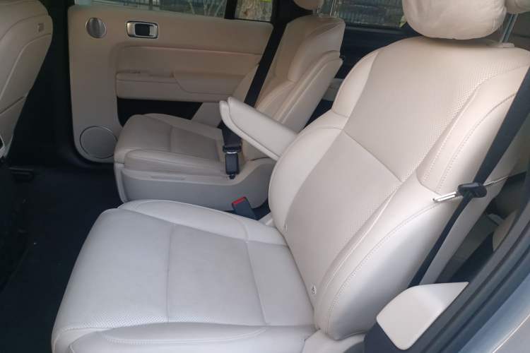 Used Li Auto L9 2022 Max model
