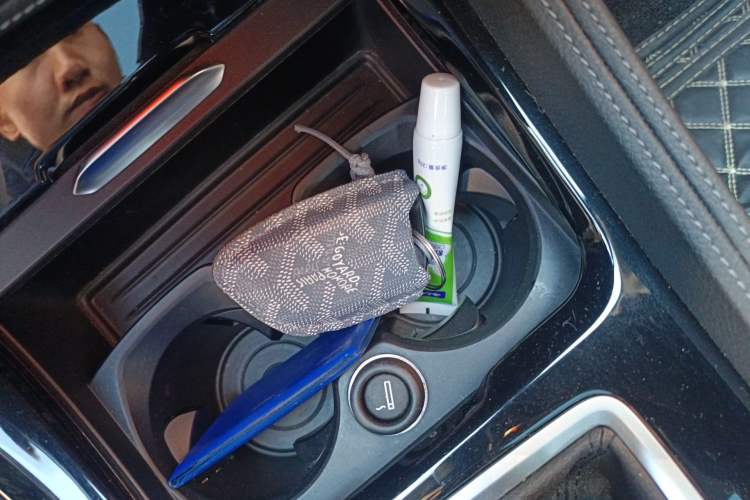 Used BMW 1 Series 2018 118i Sport Edition Vehicle Key