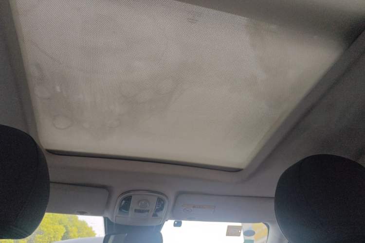 Used Haval H8 2017 2.0T Gasoline Two-Wheel Drive Smart Edition
