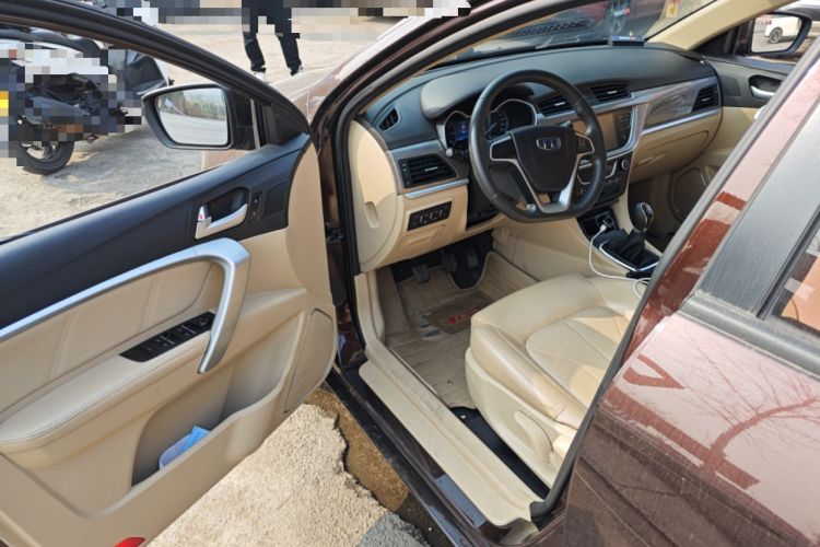 Used Geely Auto Emgrand 2017 Sedan Million Edition 1.5L Manual Luxury Model
