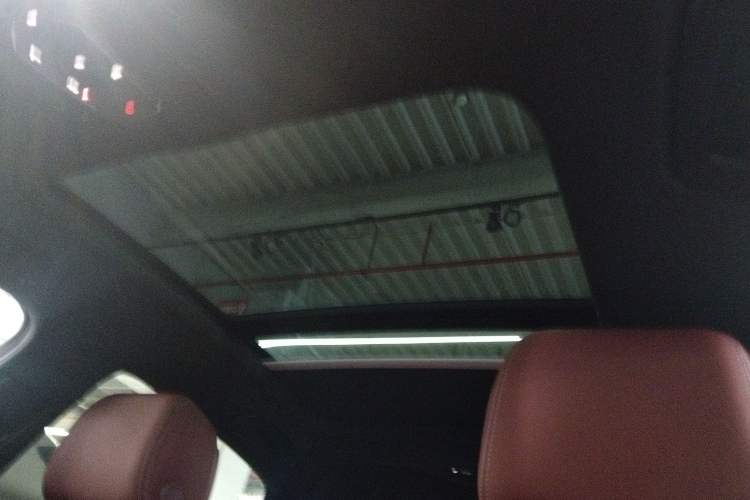 Used Audi A4L 2023 40 TFSI quattro Luxury Dynamic Edition Headliner