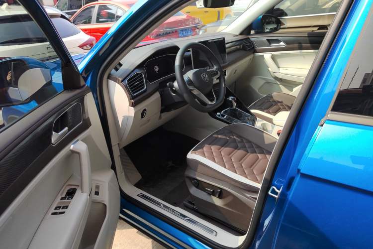 Used Volkswagen Tayron 2023 330TSI Two-Wheel-Drive Luxury Plus Advanced Version