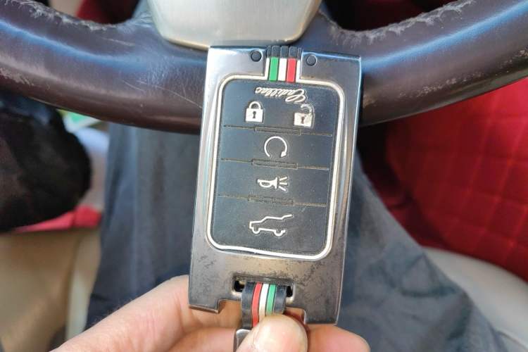 Used Cadillac SLS Seville 2010 3.0L Elite Edition