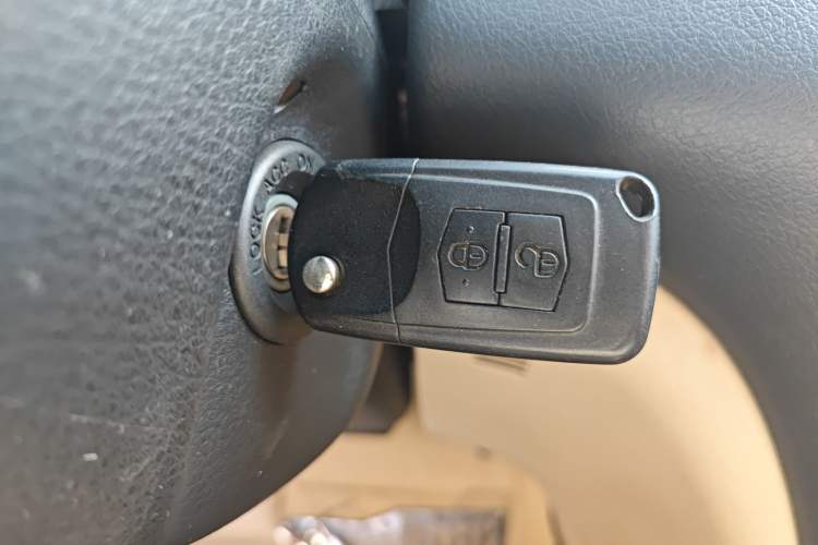 Used Bestune B50 2013 1.6L automatic luxury version