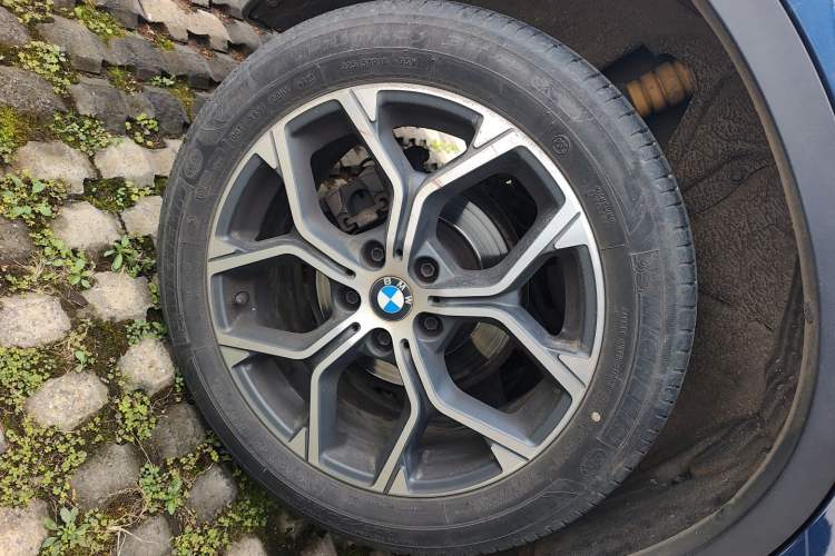 Used BMW X1 2021 sDrive25Li Leading Model
