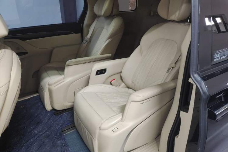 Used Buick GL8 2023 ES Lu Zun Flagship Model