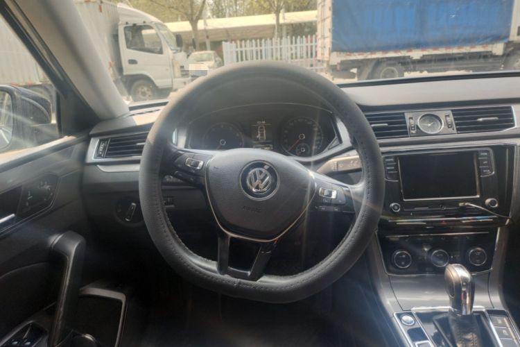 Used Volkswagen Passat 2017 330TSI DSG Luxury Edition