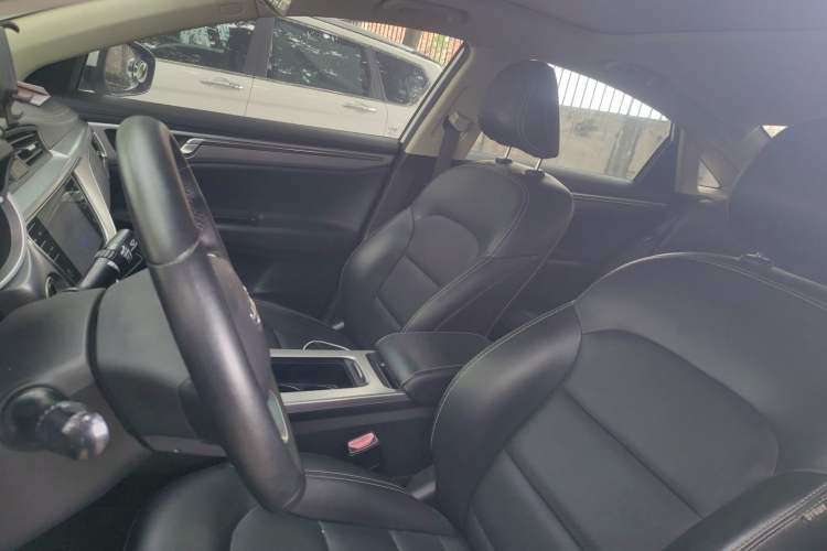 Used Geely Auto Emgrand GL 2019 1.4T CVT Elite Smart Edition