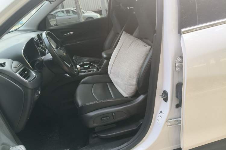 Used Chevrolet Equinox 2019 535T Automatic YuJie Edition China VI Left Front Seat