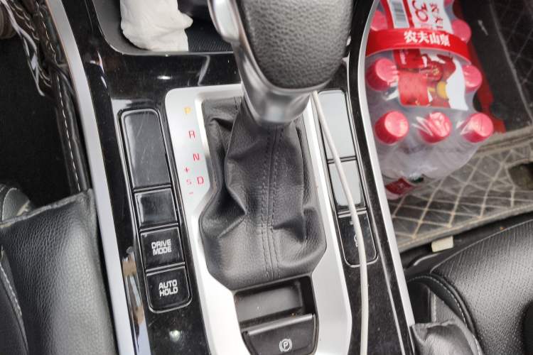 Used Kia K3 2019 1.5L CVT Smart Connectivity Version Gear Lever