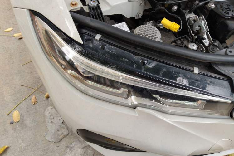 Used BMW 3 Series 2021 Restyled 325i M Sport Package Right Front Headlight