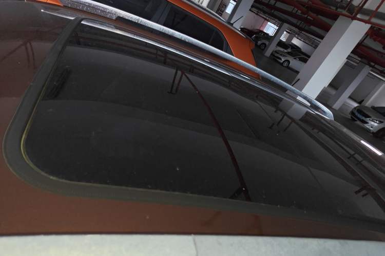 Used DS 6 2014 1.6T Luxury Edition THP160 Roof