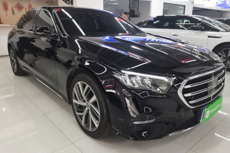 Used Mercedes-Benz E-Class 2024 Refresh E 300 L Stylish Edition Front Right 45 Deg