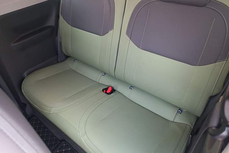 Used Geely Galaxy Panda 2024 200km Panda Rider