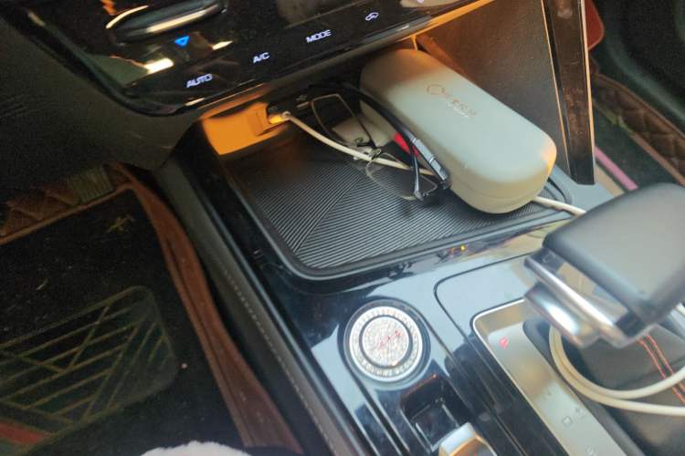 Used Baojun RC-6 2019 1.5T CVT 24-Hour Online Prestige Edition Vehicle Key