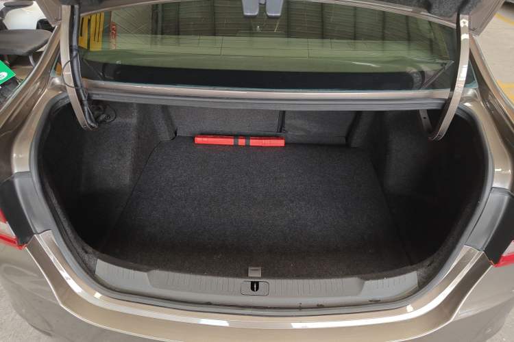 Used Buick GT 2016 15N Automatic Elite Edition Trunk