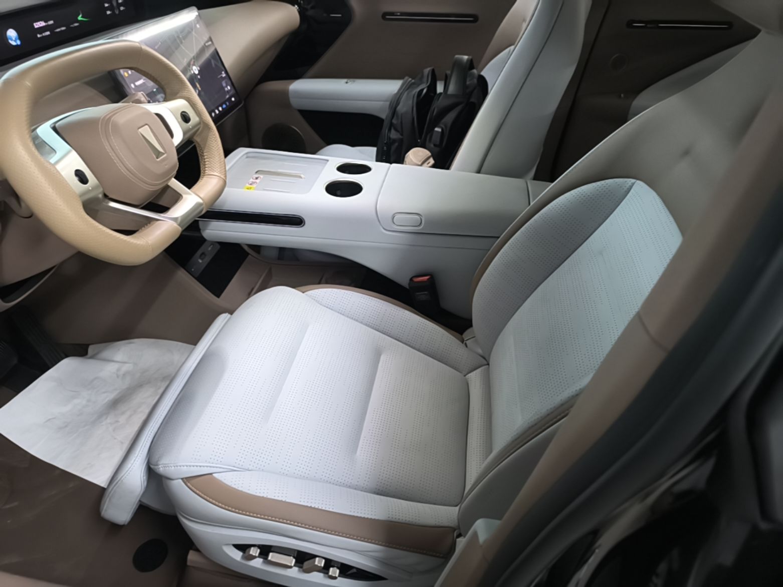 Interior delantero