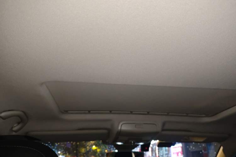 Used Volkswagen Passat 2017 330TSI DSG Luxury Edition
