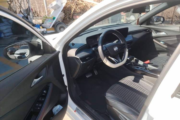 Used Buick Verano 2022 Pro GS Wind-Chasing Edition
