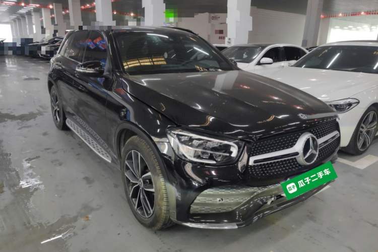 Used Mercedes-Benz GLC 2020 Facelift GLC 300 L 4MATIC Dynamic Edition Front Right 45 Deg