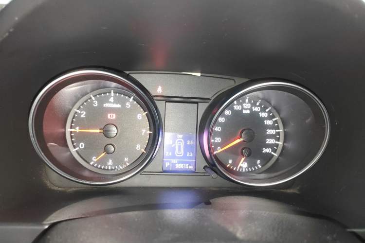 Used Haval H6 2016 Upgraded Model 1.5T Automatic Two-Wheel Drive Elite Version