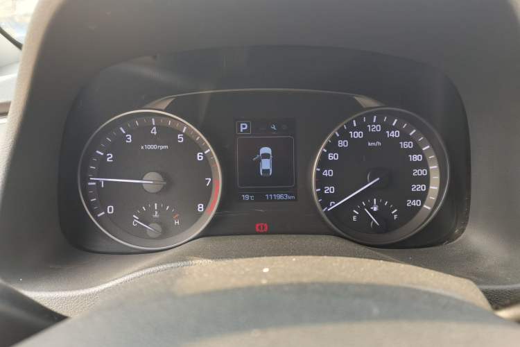 Used Hyundai Elantra (6th Generation / Lingdong) 2016 1.6L Automatic ZhiXuan – Elite Version Instrument Cluster