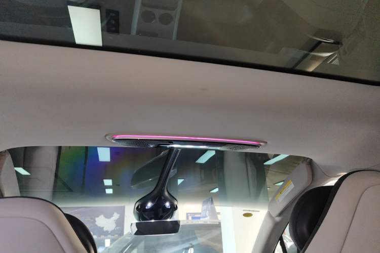 Used IM LS7 2023 77 kWh Urban Fit Rear-Wheel Drive