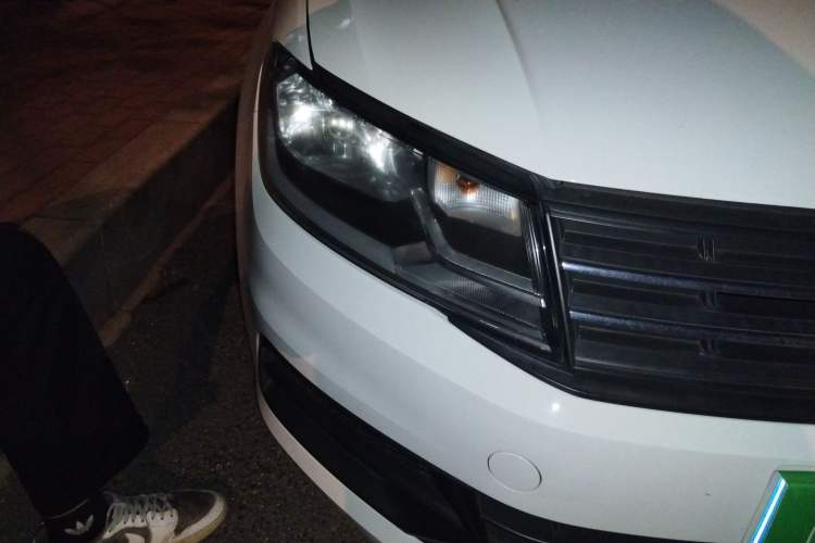 Used Volkswagen Santana 2021 1.5L Manual Fashion Edition Right Front Headlight