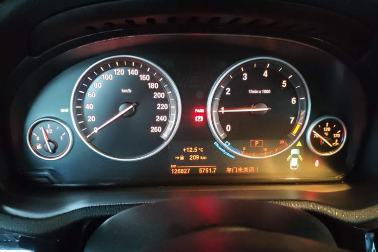 Used BMW X4 2014 xDrive20i X Design Package Instrument Cluster