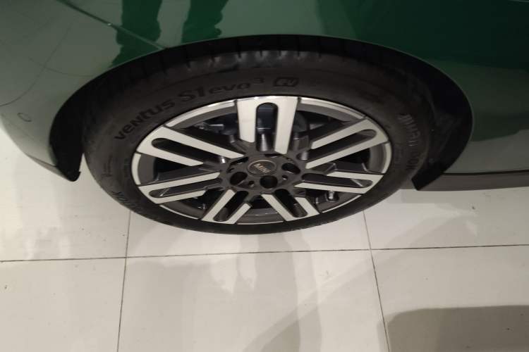 Used MINI Electric MINI COOPER 2024 456km COOPER E Classic Edition
