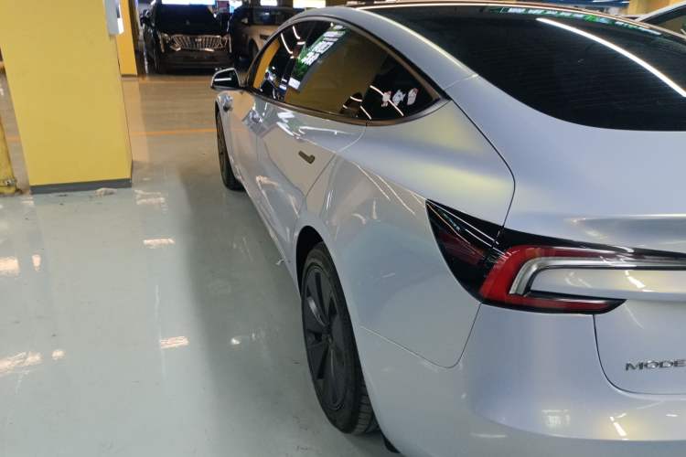 Used Tesla Model 3 2025 Rear-Wheel-Drive Version