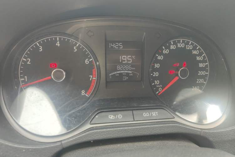 Used Volkswagen Polo 2016 1.4L Manual Fashion Model