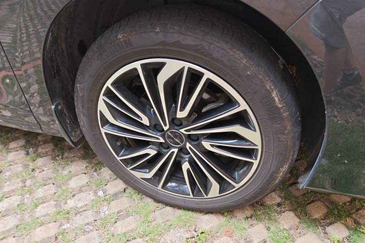 Used FORTHING Yacht 2022 1.5T DCT Chasing Wind Edition Right Front Wheel Hub