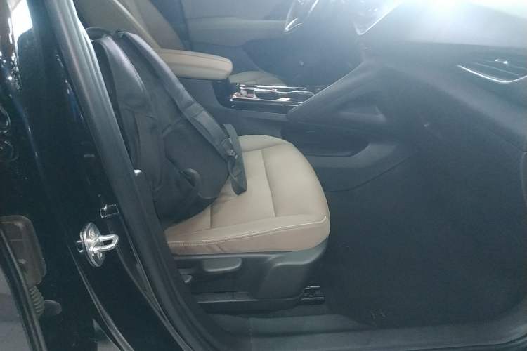 Used Buick Envision 2021 Encore Plus 652T Five-Seat Luxury Model
