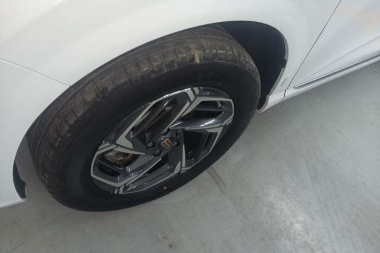 Used Hongqi HS3 2023 1.5T Two-Wheel Drive Shanwei Edition
