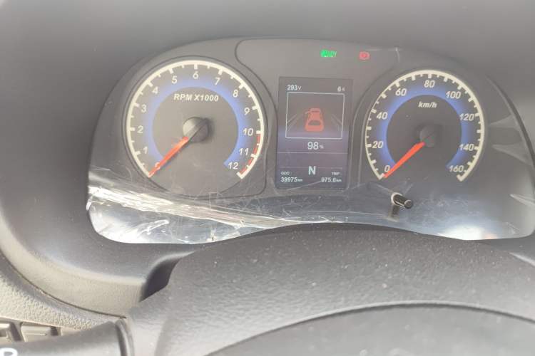 Used Dongfeng Junfeng ER30 2018 Base Model