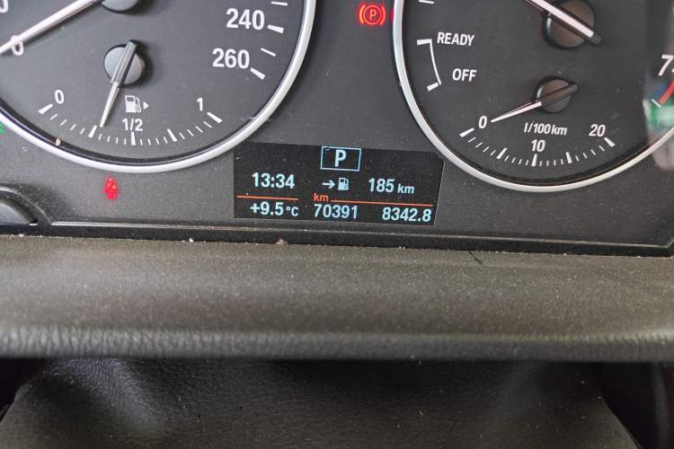 Used BMW X1 2016 sDrive20Li Luxury Model
